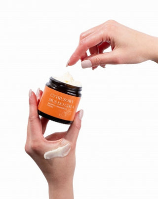 Moisturising and Regenerating Body Mousse Citrus for Intensely Dehydrated Skin Mglife - 2