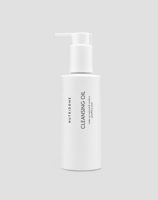 Cleansing oil for removing makeup and impurities from facial skin Nutridome - 1