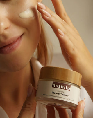 Protective Day Cream with Shea Butter, Vitamin C, and Raspberry Seed Oil Manilu - 4