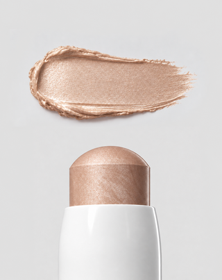 Face makeup and contouring set: bronzer, blush and highlighter sticks, Nutridome