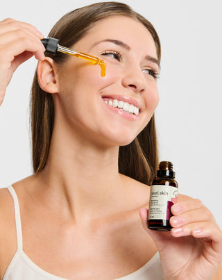 Mel Skin revitalising face serum with vitamins C, A and E_2 - 2
