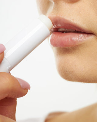 99% natural lip balm Nutridome_1 - 2